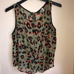 Toto‎ Collection Top